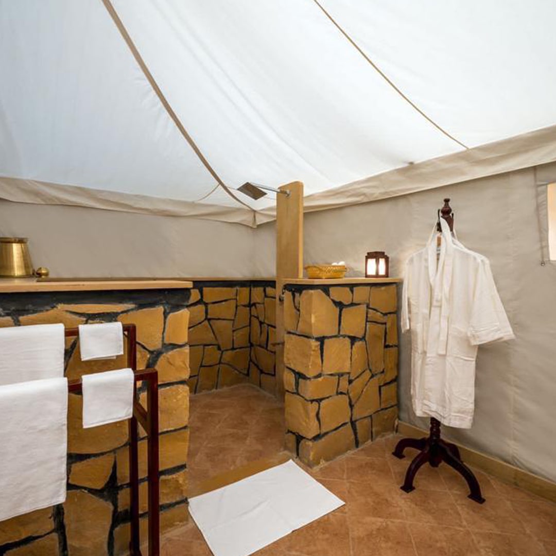 PREMIUM CAMPS