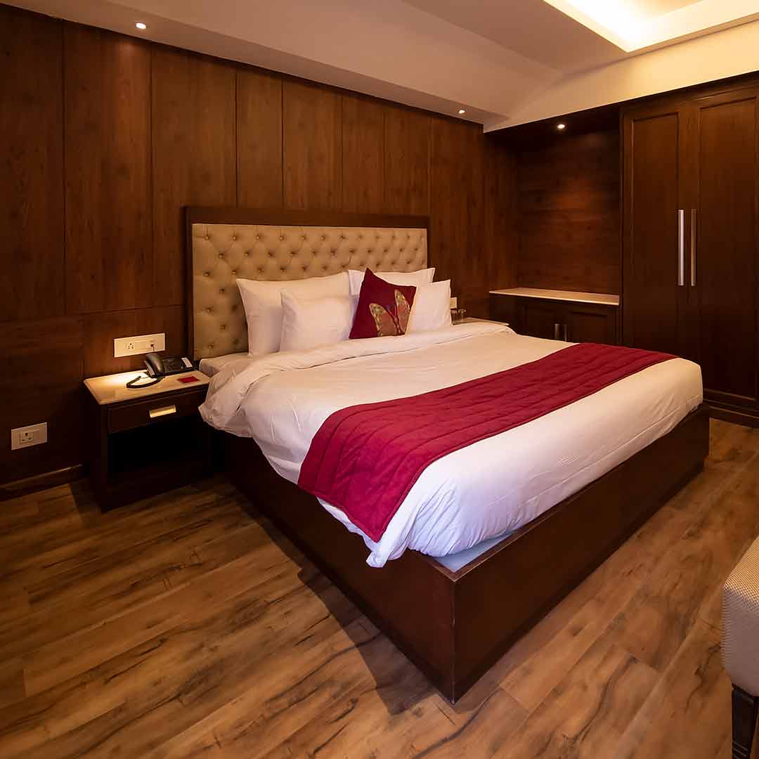 Rosastays Vaydantaa Mussoorie - Deluxe Rooms