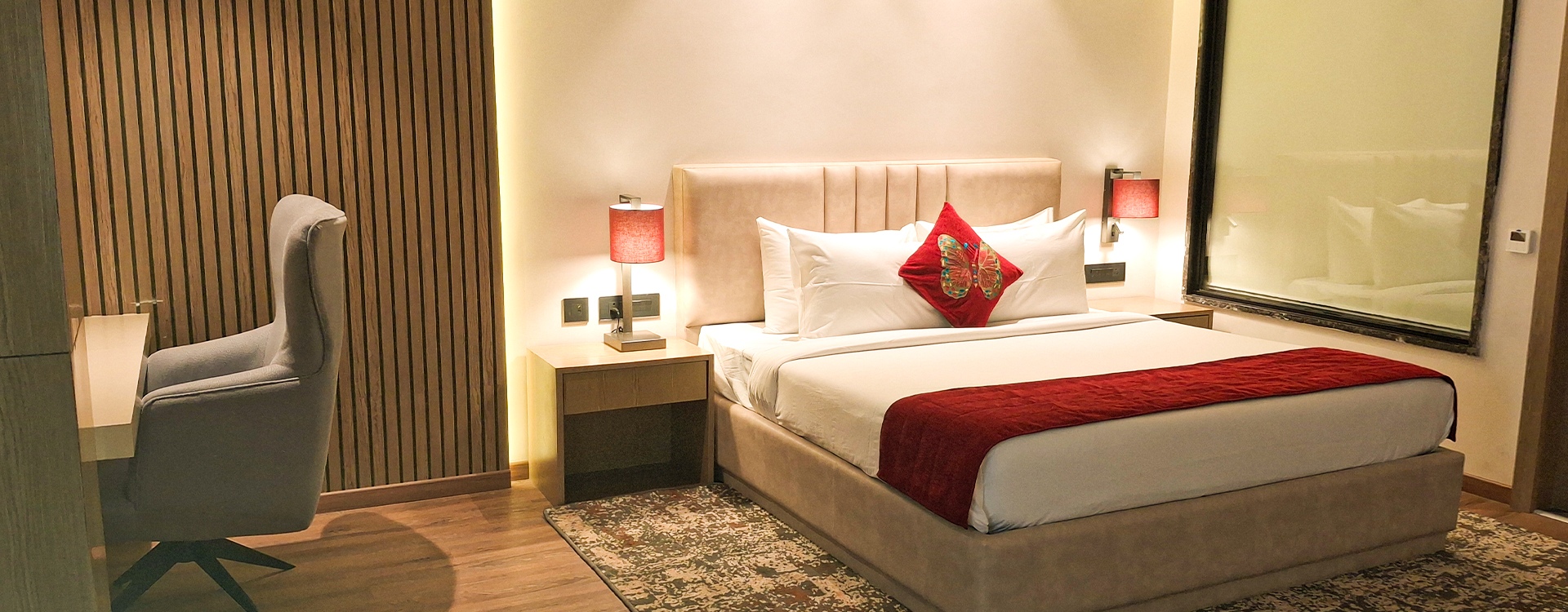 Rosastays Hansi, Hisar