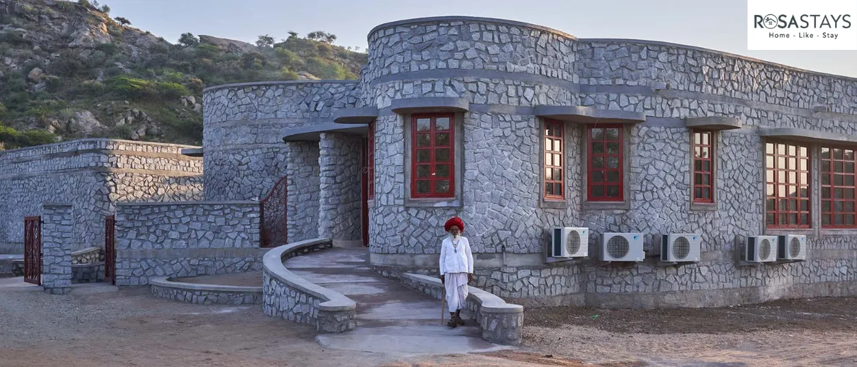 How Luxury Resorts in Jawai Combine Safari Thrills with Boutique Comfort