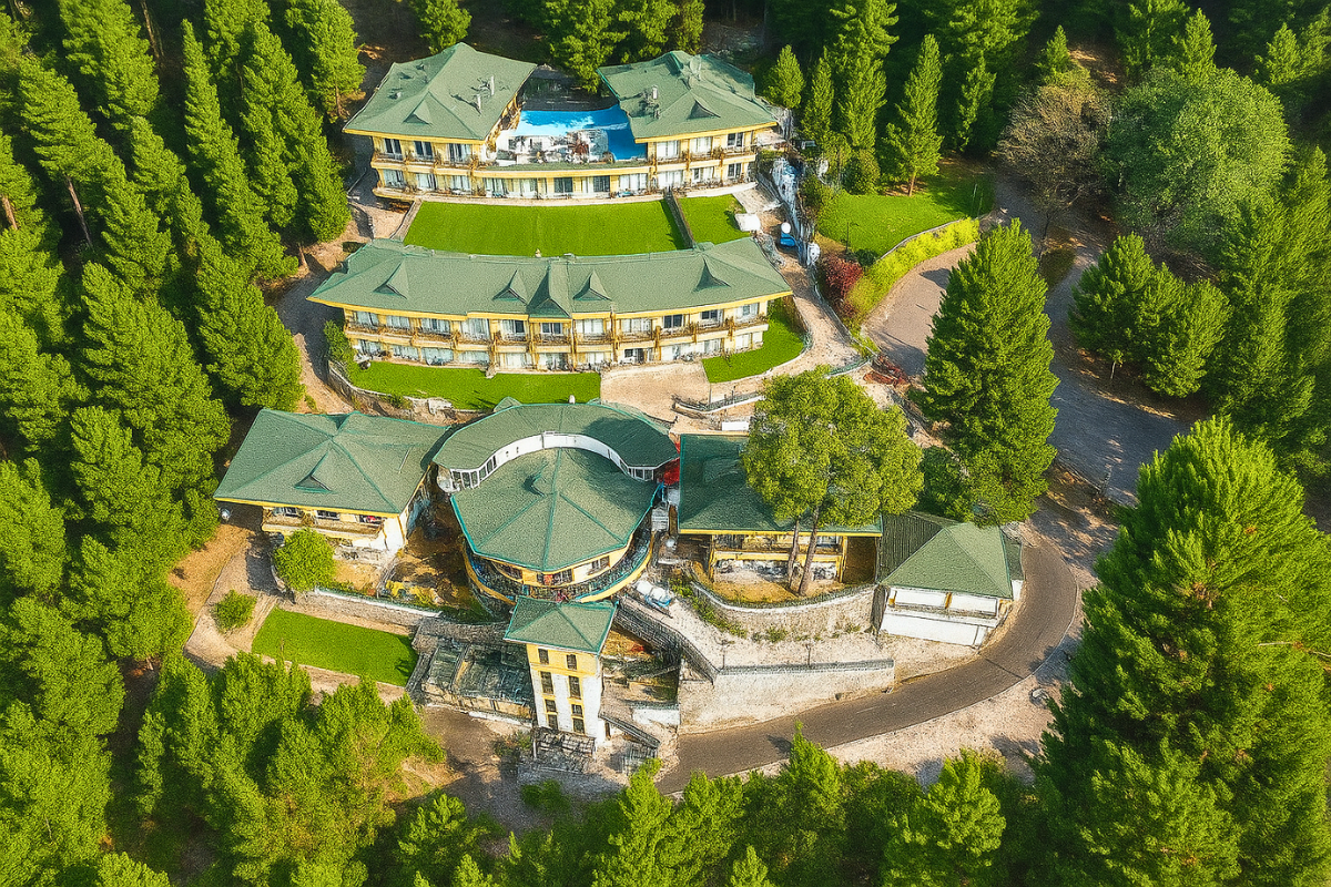 ROYALPINE Rosastays Kasauli